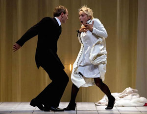 FrÃ©dÃ©ric Cherboeuf (Angelo), Julie-Anne Roth (Isabella). Photo Â© HervÃ© Bellamy