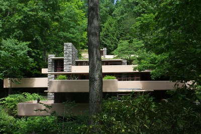 Frank Lloyd Wright Fallingwater 2