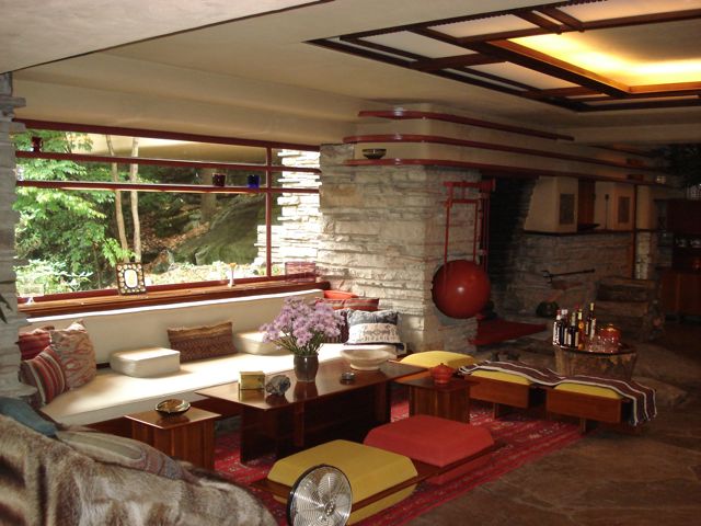 Frank Lloyd Wright Fallingwater 4