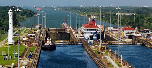 Esclusas Gatun Locks del Canal de Panama