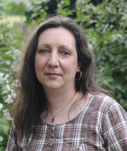Christine_Bini_250.jpg Christine_Bini_250.jpg